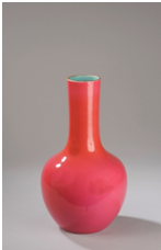 Vase en porcelaine - vente Décembre 2011 - Bernard Gomez Expert en art asiatique